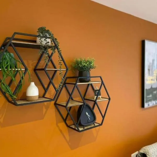 Paramount city living 105, hotel in Swindon