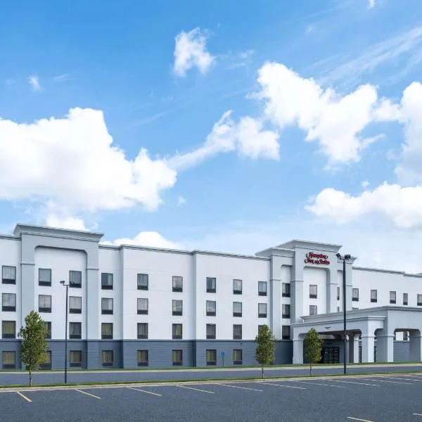 Hampton Inn & Suites Cedar Rapids โรงแรมในซีดาร์แรปพิดส์