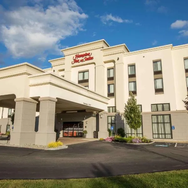 Hampton Inn & Suites Tilton, hótel í Tilton