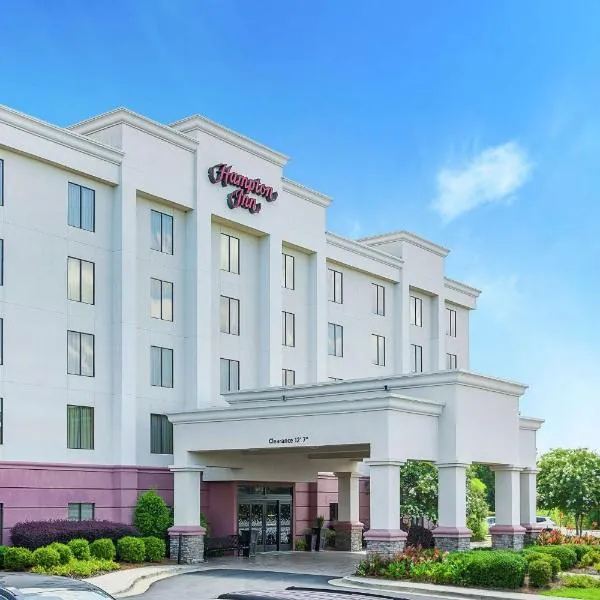 Hampton Inn Columbus-North, hotel en Hamilton