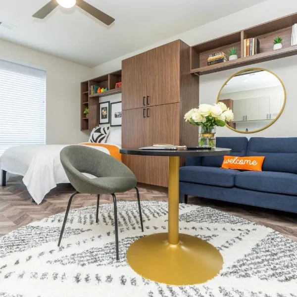Yugo Guest Suites, hotel a Urbana