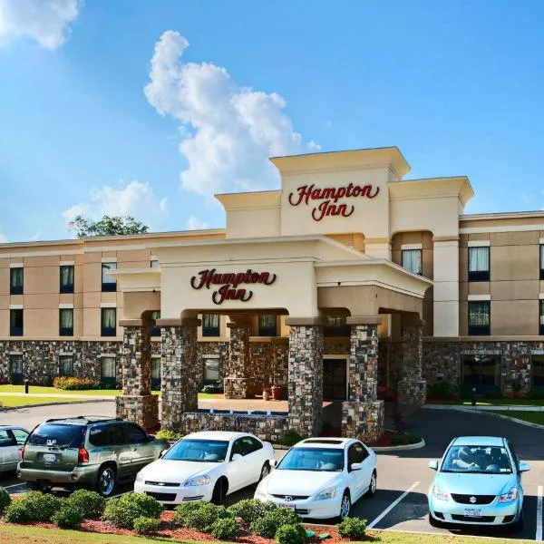 Hampton Inn Enterprise, hotell i Ozark