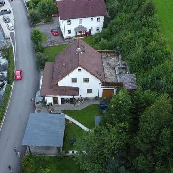 Holiday House Promenade, hotel in Lunz am See