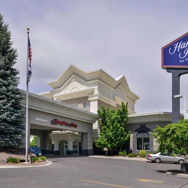 Hampton Inn Idaho Falls / Airport, хотел в Айдахо Фолс