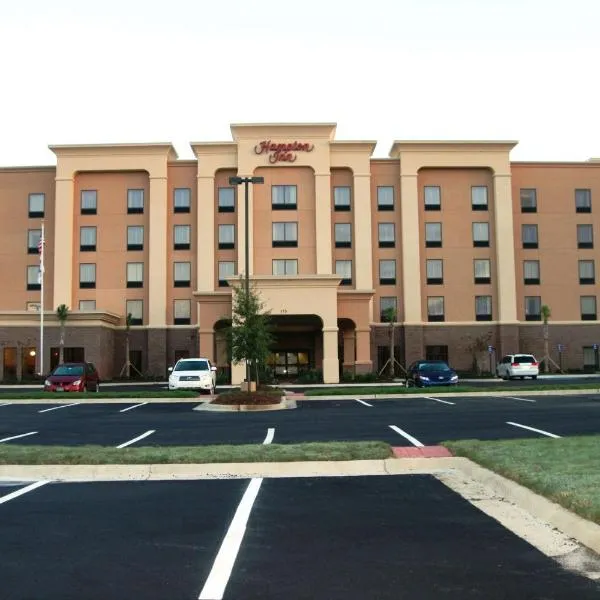 Hampton Inn Jackson/Flowood - Airport Area MS: Luckney şehrinde bir otel