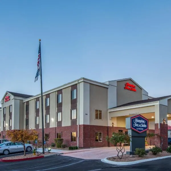 Hampton Inn & Suites Los Alamos, hotel em Espanola