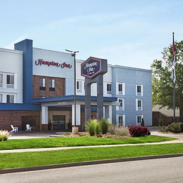 Hampton Inn Kansas City Blue Springs、グレイン・バレーのホテル