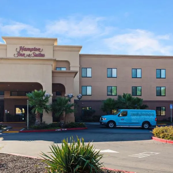 Hampton Inn & Suites Oakland Airport-Alameda、アラメダのホテル