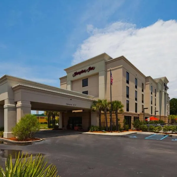 Hampton Inn Moss Point: Moss Point şehrinde bir otel