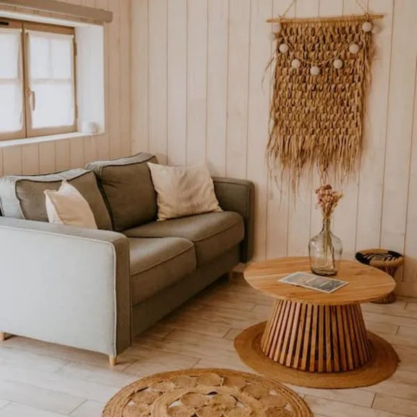 La cabane de Mamie classée 4 étoiles à 150m de la plage 2 chambres 3 lits, hotel v destinaci Biscarrosse-Plage