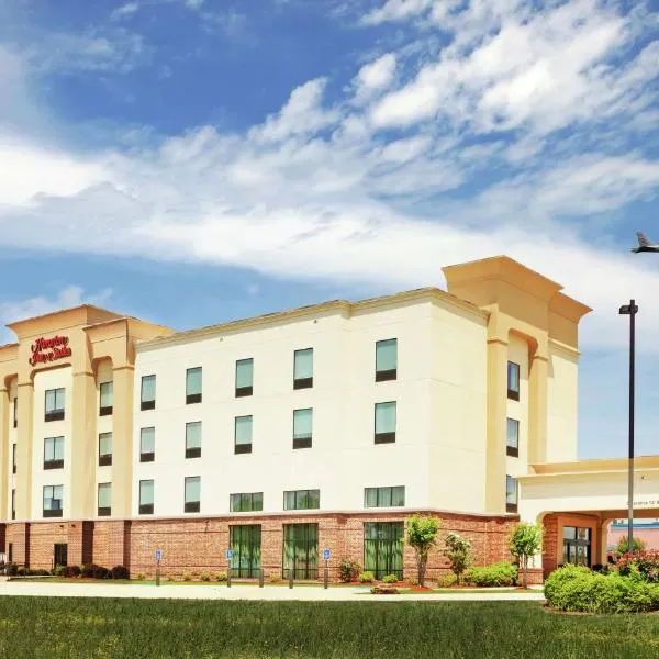Hampton Inn & Suites Shreveport/Bossier City at Airline Drive, khách sạn ở Benton