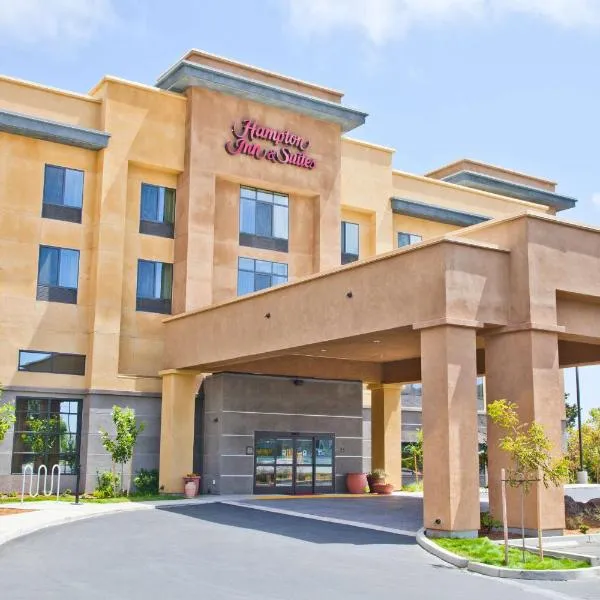 Hampton Inn & Suites Salinas, hotel v destinácii Salinas