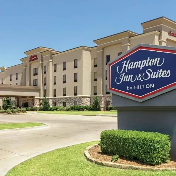 Hampton Inn & Suites Enid, hotel em Waukomis