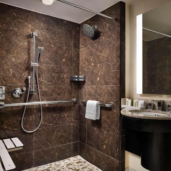Hilton Atlanta Airport - photo 3