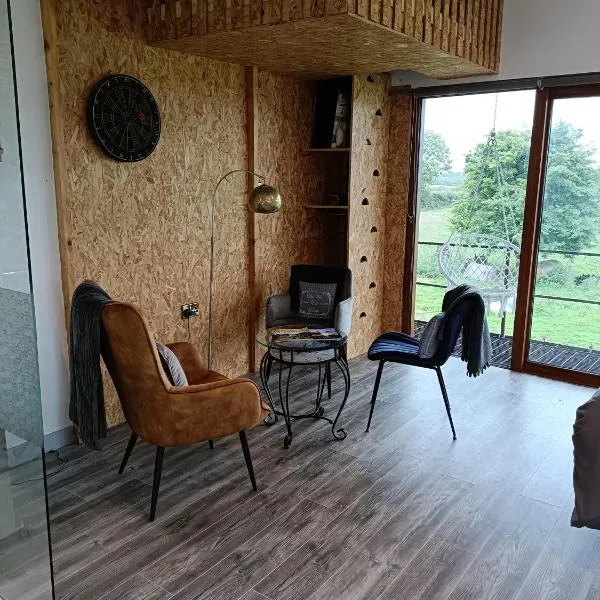 Shed Loft apartment, hotel em Drumderg