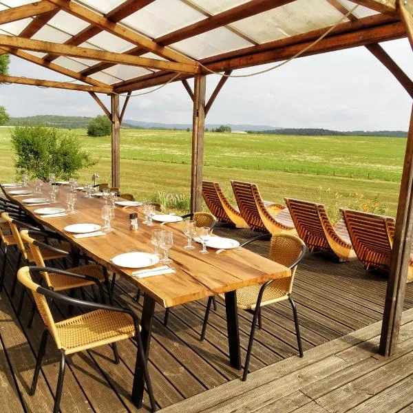 ferme du bois joli, Hotel in Marigny