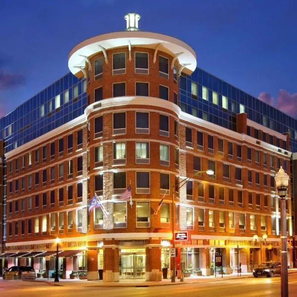 Hampton Inn & Suites Columbus-Downtown, Ohio, hotel v destinaci Columbus