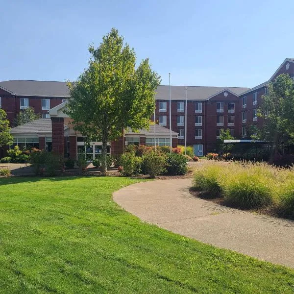 Hilton Garden Inn Corvallis, hotel in Halsey