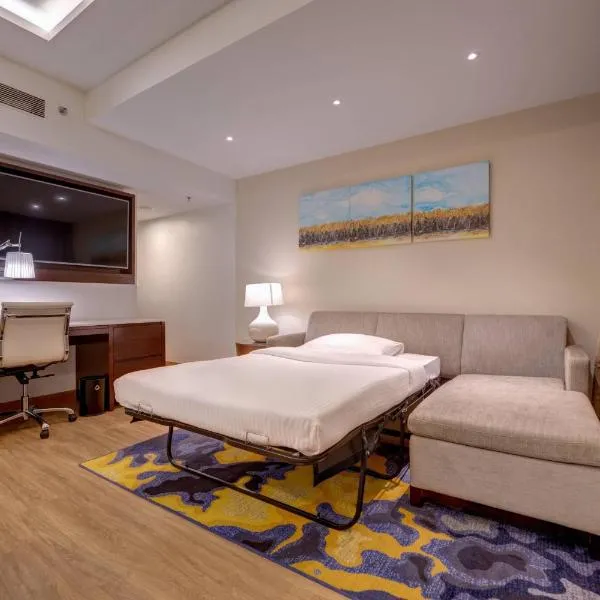 Courtyard by Marriott Surat photo 2