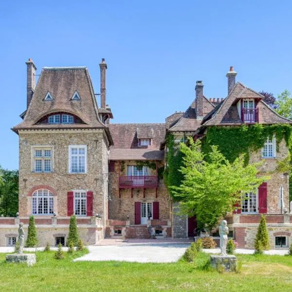 Le Petit Château de Barbizon au Bois du Mée, hôtel à Barbizon