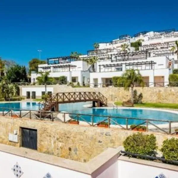 Dúplex de Lujo Marbella Golf, hotel v destinaci Marbella
