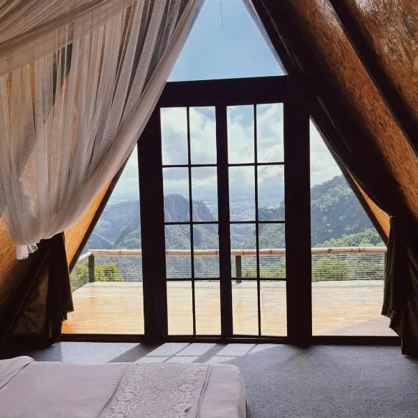 บ้านหิ่งห้อยผาหมี Baanhinghoi phamee, Hotel in Mae Sai