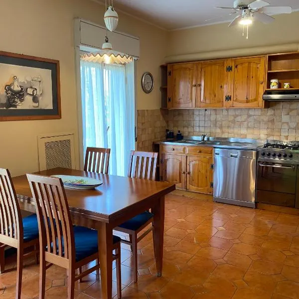 AV Apartment, hotel in Aci Castello