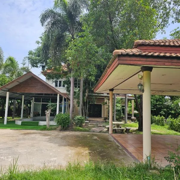 Poolvilla Armthong Home, hotel v destinaci Ban Nong Toei