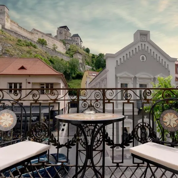 Apartmán s balkónom, hotel v destinaci Trenčín