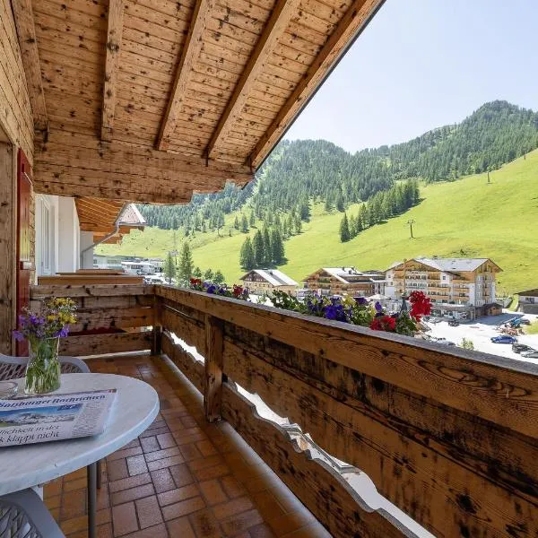 Hotel Sportalmmm, Hoch-Genuss, hotel in Untertauern