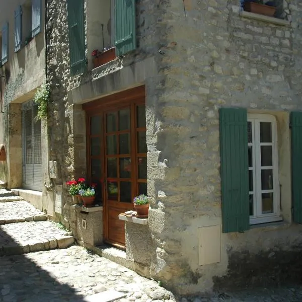 Annapurna Bed & Breakfast, hotel in Vaison-la-Romaine