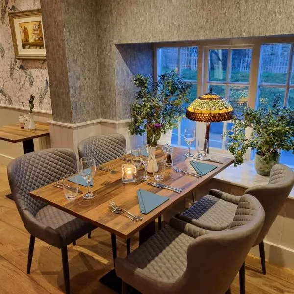 White Horse Inn & Restaurant, hotel u gradu Stoke Albany