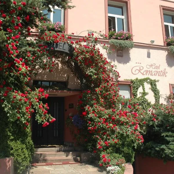 Hotel Romantik Eger, hotel di Eger