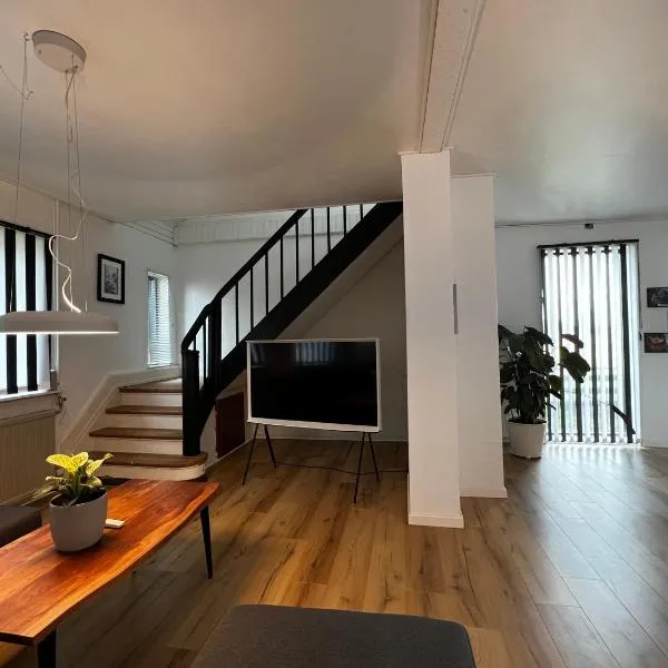 Cozy Holeby House Close to Puttgarden & Femern & Lalandia & Knuthenborg, hotel a Holeby