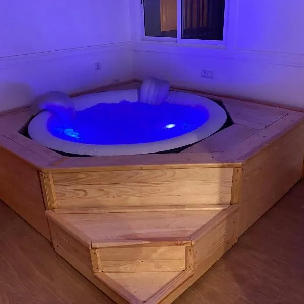 Appartement avec JACCUZI PRIVATISÉ TOTALEMENT GRATUIT SANS SUPPLÉMENT, hotel v destinaci Al Hoceïma