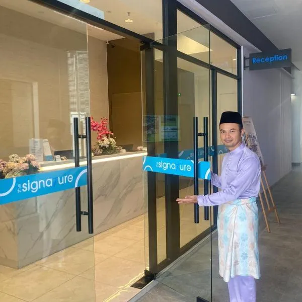 The Signature Serviced Suites Puchong, hotel v destinaci Pučong