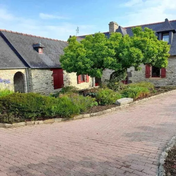 Belle longère à 500m de la mer – hotel w mieście Crozon