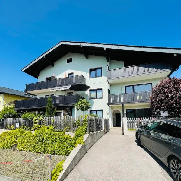 Ferienhaus Schiemel, hotel in Altmünster