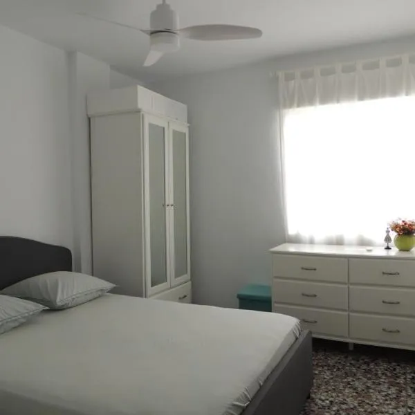 Chambre en colocation, hotel a Rótova