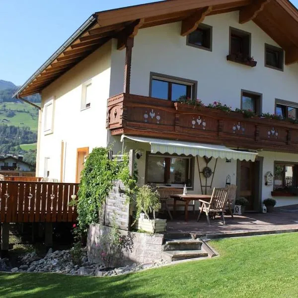 9 persons apartment Haus Anna Louise, hotel v destinácii Niedernsill