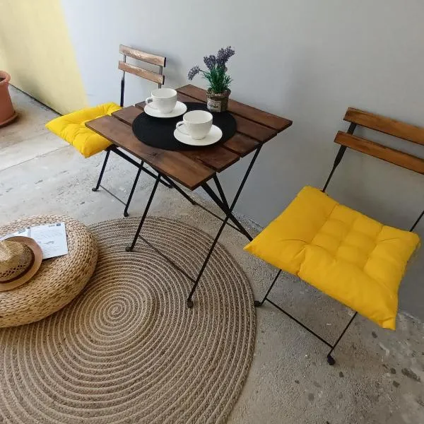 Studio apartman Paola, ξενοδοχείο σε Peroj