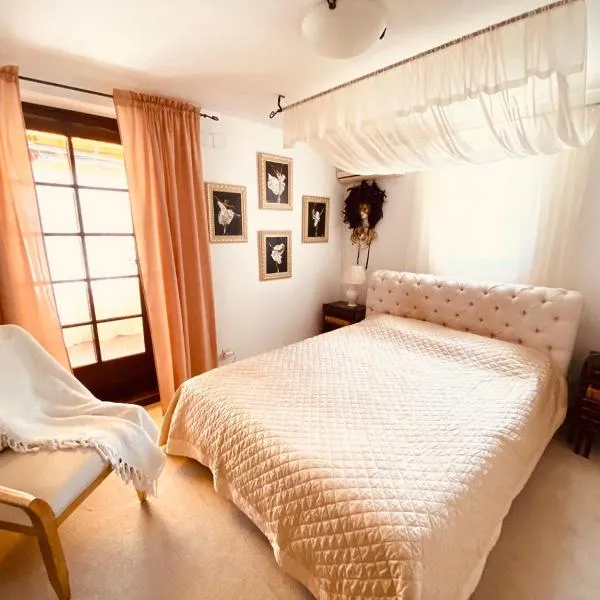Villa Golda, The whole house Biker Friendly, hotel v destinaci Rijeka Reževići