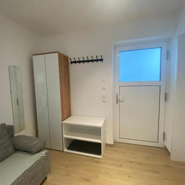 Apartment S&A, hotel v destinaci Holzkirchen