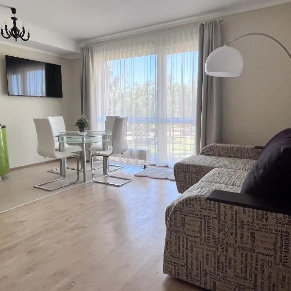 Sea Side apartment Zvejniekciems, ξενοδοχείο σε Zveyniyektsiyems