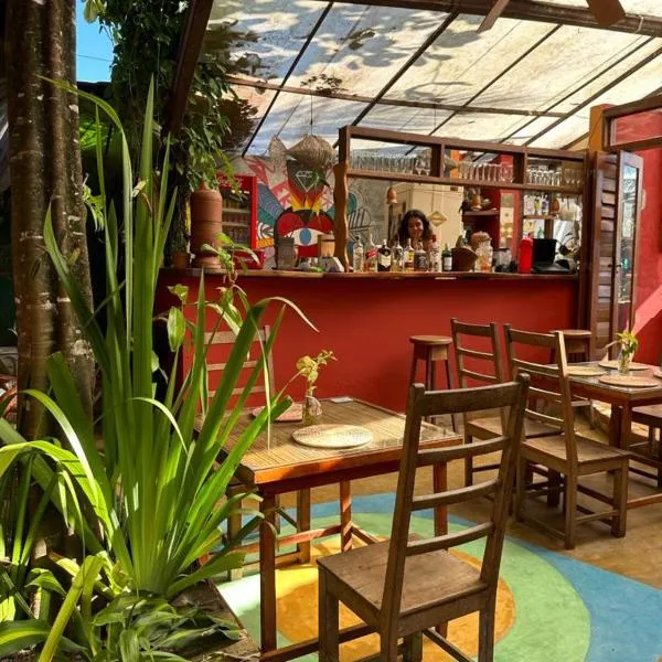 Mais Que Nada Itacaré - Hostel, Bar & Breakfast, hotel v destinaci Itacaré