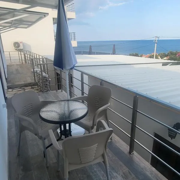 Arabela Houses, hotel v destinaci Utjeha
