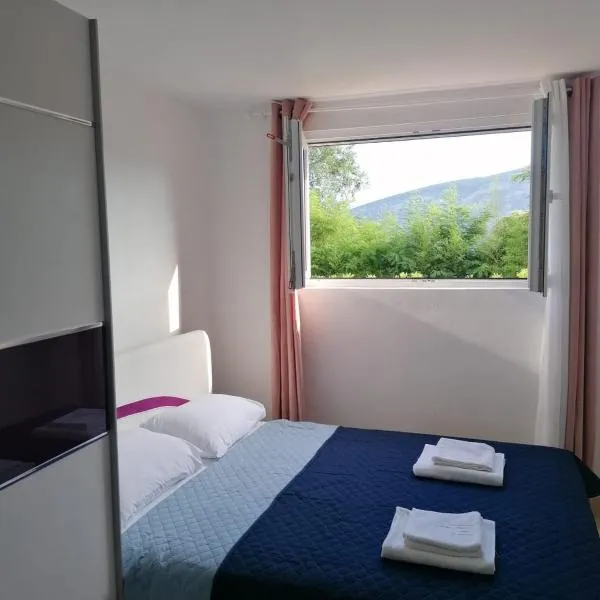 Apartment Novi Central, hotel a Španjola