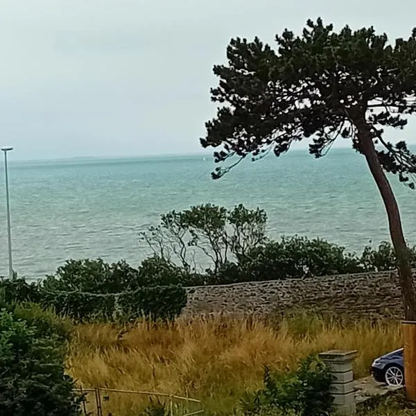 BELLEVUE SUR MER, hotel i Granville