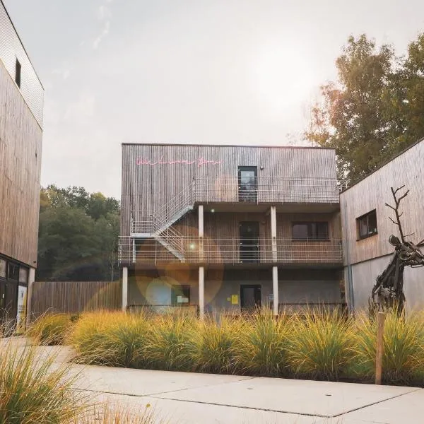 Daft Hotel & Glamping – hotel w mieście Malmedy