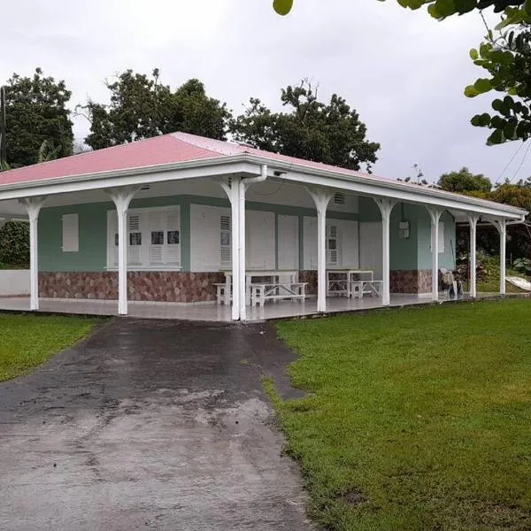 Le pain de sucre maison de campagne sainte marie, hotel a Sainte-Marie
